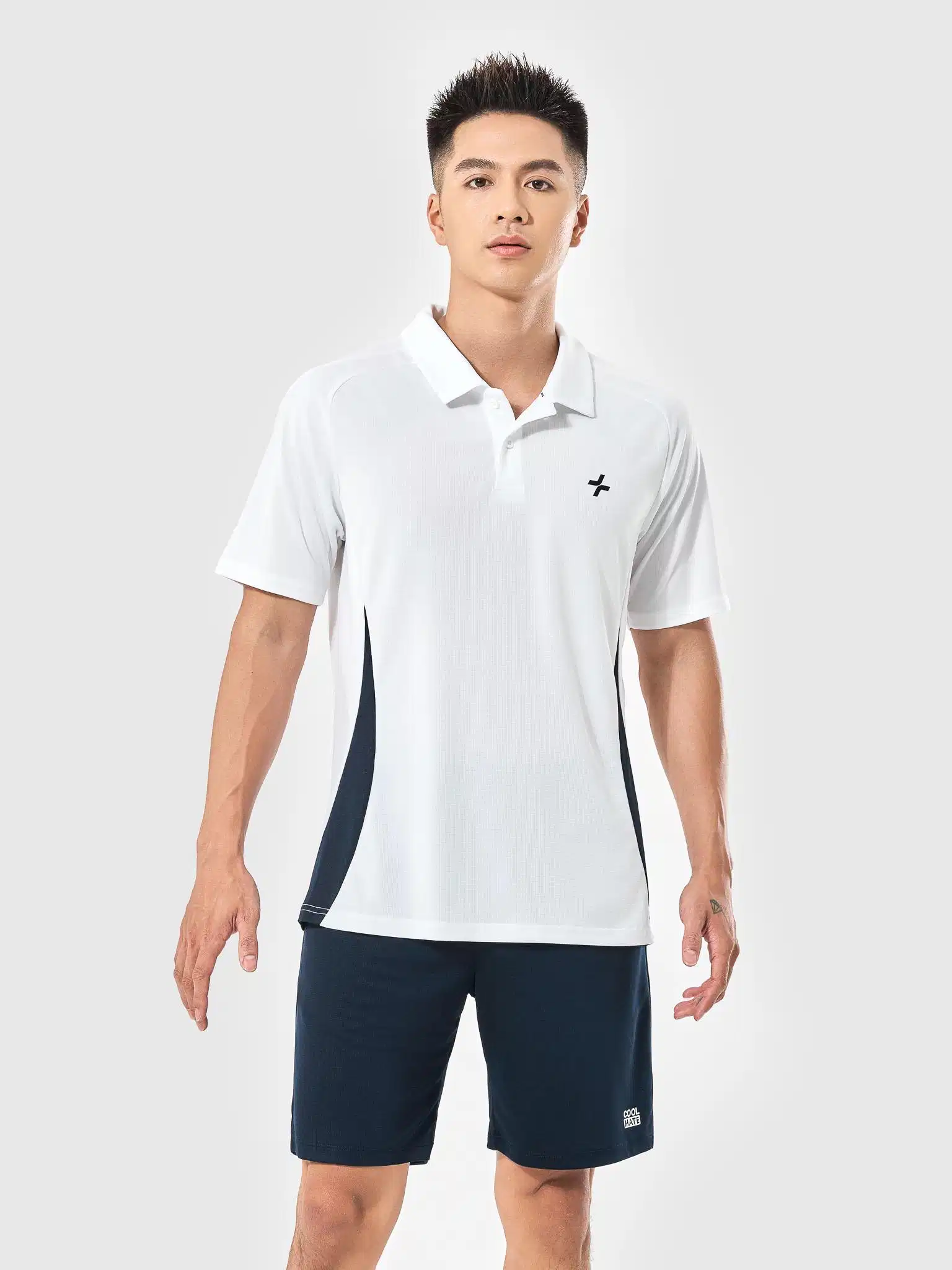 Phong cách thể thao năng động Áo polo thể thao nam phối cùng phụ kiện thường nhật