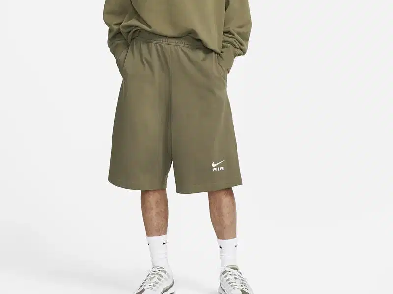 Quần short nam ống dài qua gối Nike