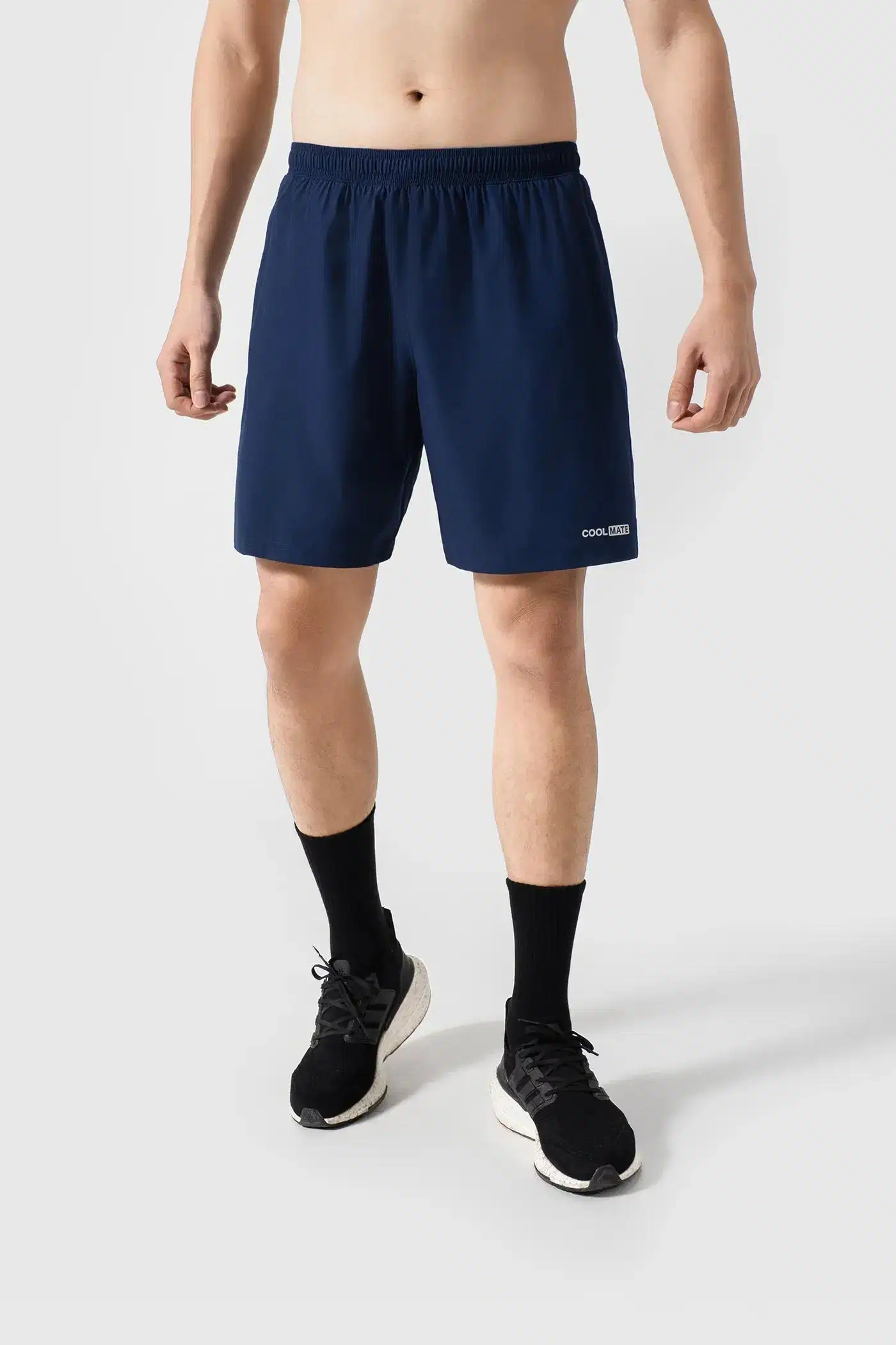 Quần shorts thể thao phối cùng áo Mocha Mousse