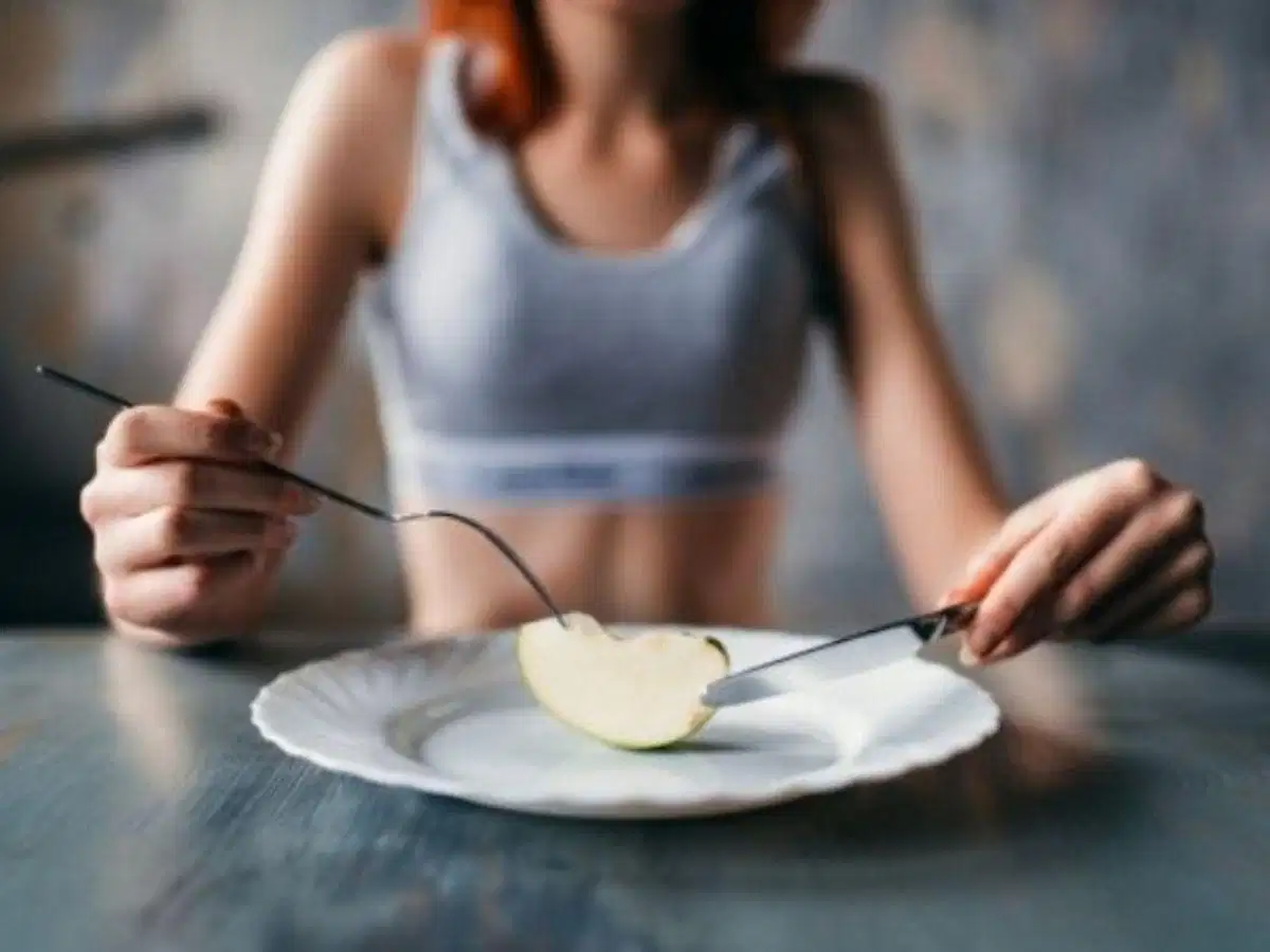 Sai lầm phổ biến khi giảm cân đó là ăn quá ít calo