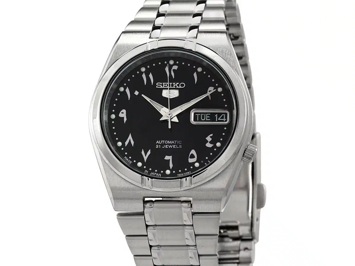Seiko SNZF15J2 Seiko SNZF15J2 phối màu xanh đỏ dây cao su
