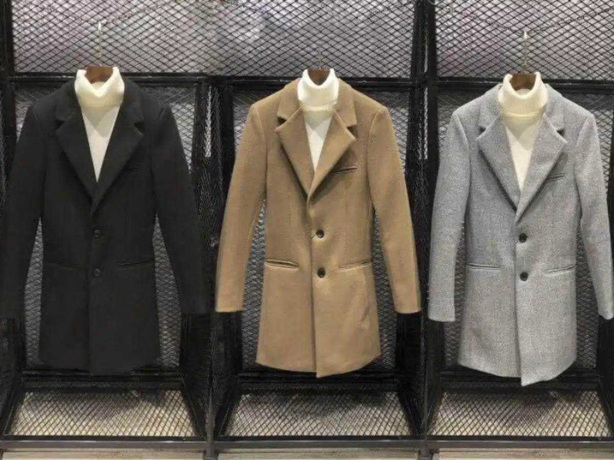 Shop A25 Menswear - Đa dạng item, măng tô là best-seller Cửa hàng A25 Menswear với nhiều kiểu áo khoác măng tô thu đông