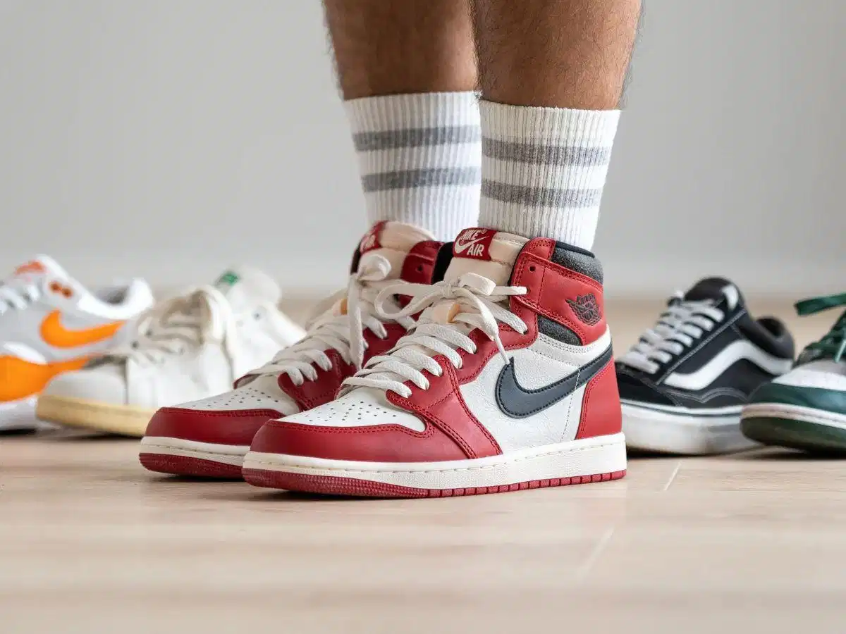 Sneaker ngày nay là sự kết hợp giữa thiết kế, công năng và trải nghiệm người dùng Sneaker ngày nay là sự kết hợp giữa thiết kế, công năng và trải nghiệm người dùng
