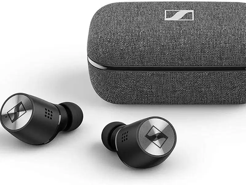 Sennheiser Momentum True Wireless 2 Tai nghe Sennheiser Momentum True Wireless 2 hoàn thiện bằng chất liệu vải dệt cao cấp trên hộp sạc