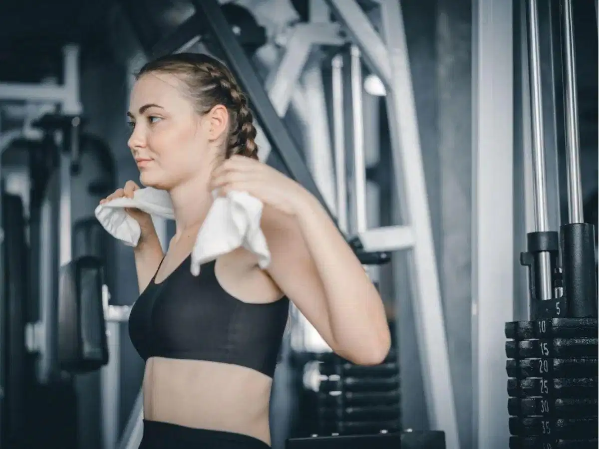 Tập gym giúp làn da trở nên đẹp và khỏe mạnh hơn Tập gym giúp làn da trở nên đẹp và khỏe mạnh hơn