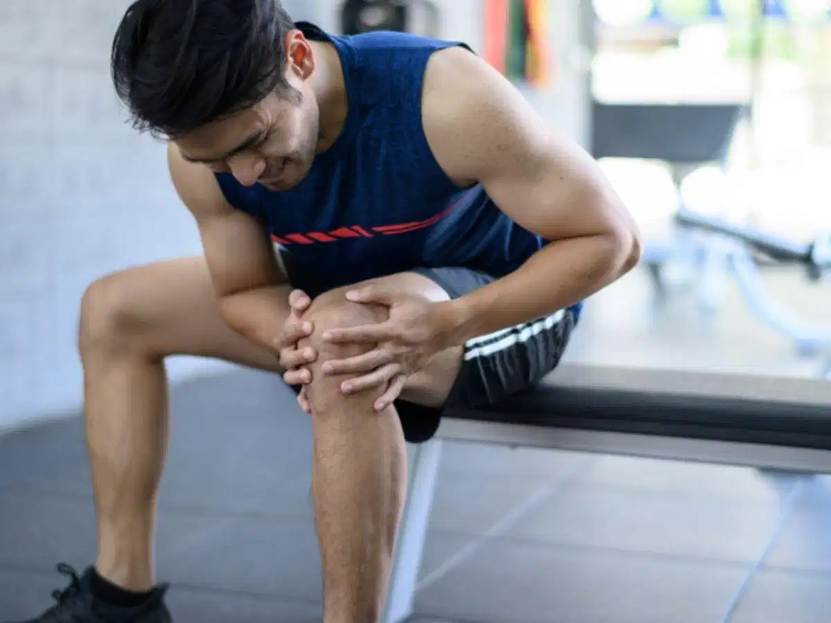 Tập gym sai cách có thể gây chấn thương nghiêm trọng cho hệ cơ xương khớp Tập gym sai cách có thể gây chấn thương nghiêm trọng cho hệ cơ xương khớp