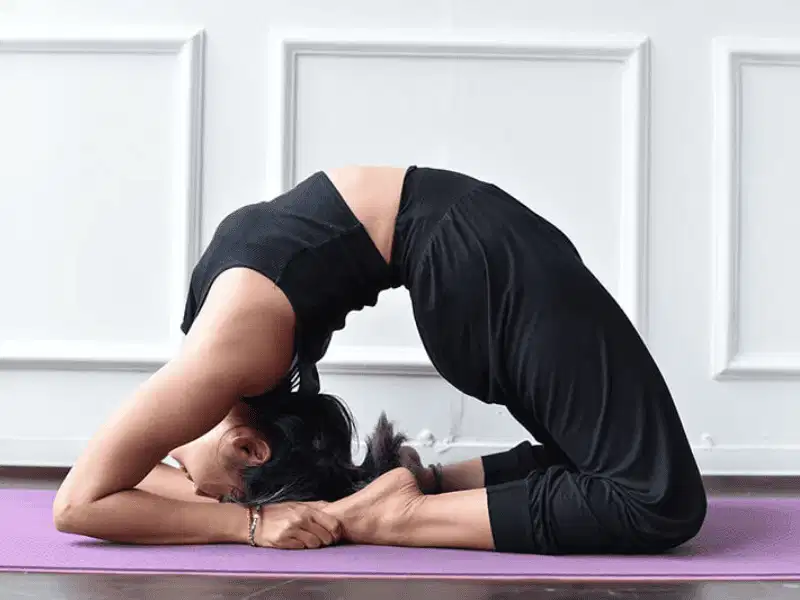 Thả lỏng cơ thể với những bài tập yoga vào buổi chiều Thả lỏng cơ thể với những bài tập yoga vào buổi chiều