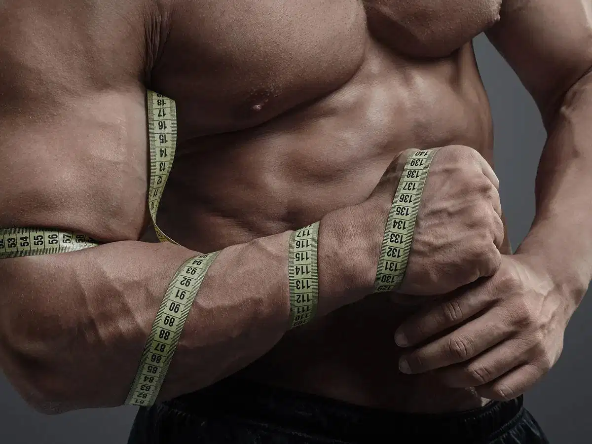 Thường xuyên theo dõi và ghi chép số đo cơ thể Thường xuyên theo dõi và ghi chép số đo cơ thể