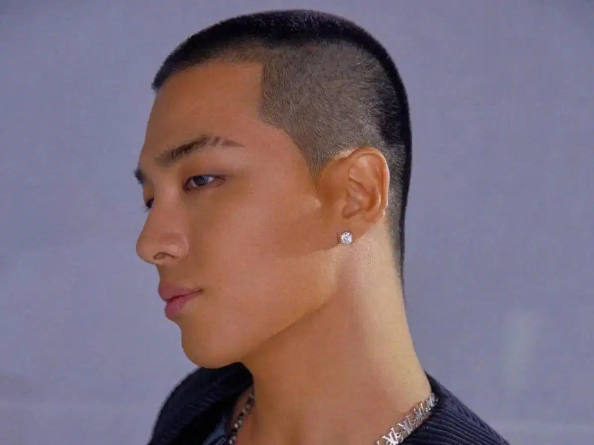 Tóc lính thủy Drop Fade Đường cắt Drop Fade vòng thấp qua mang tai ôm lấy gáy