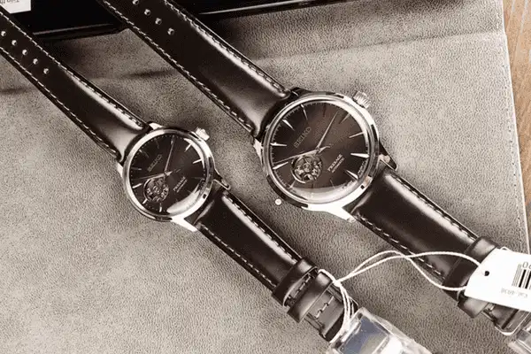 Seiko Presage SSA407J1 phong cách hoài cổ Đồng hồ cơ Seiko Presage SSA407J1 mặt số nâu hổ phách