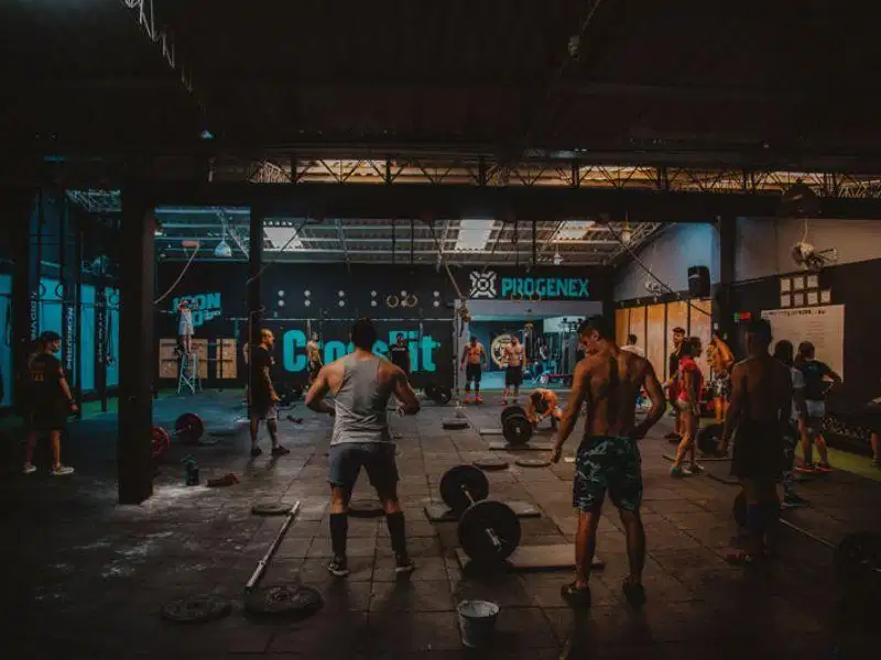 Các hình thức tập luyện trong phòng gym tác động lên nhiều nhóm cơ