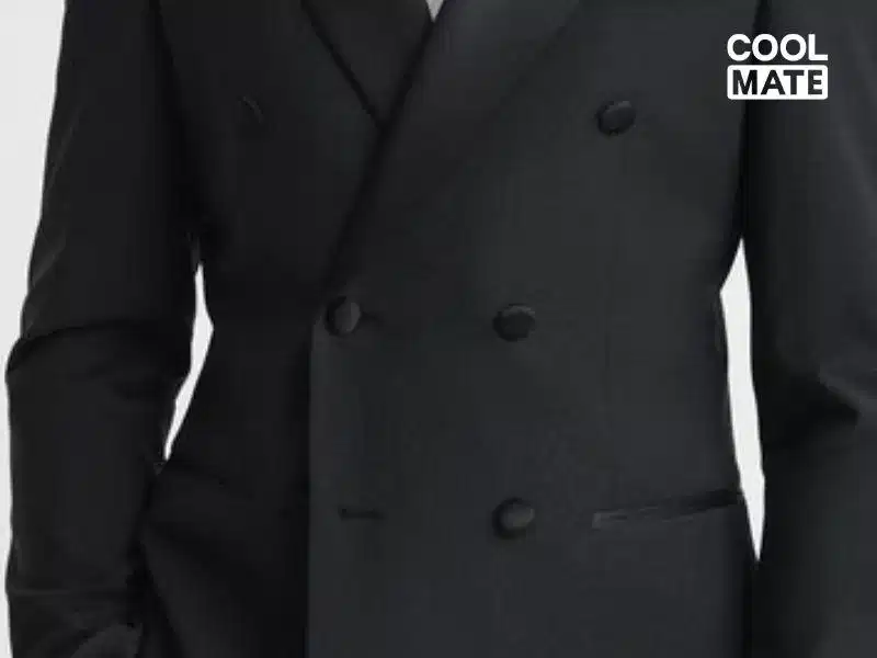 Tuxedo thường có màu đen hoặc xanh đen Tuxedo thường có màu đen hoặc xanh đen