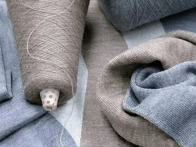 Cấu trúc sợi vải Cashmere Cấu trúc sợi Cashmere mảnh, mềm và tạo cảm giác nhẹ nhàng trên da
