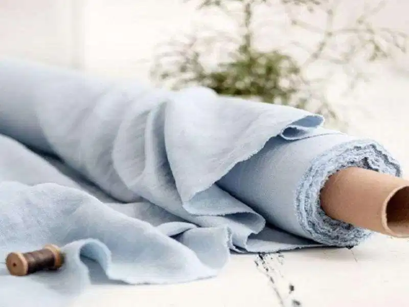 Vải Tole là chất liệu được làm từ sợi tự nhiên và sợi tổng hợp Vải tole là chất liệu dệt từ sợi tự nhiên và sợi bán tổng hợp
