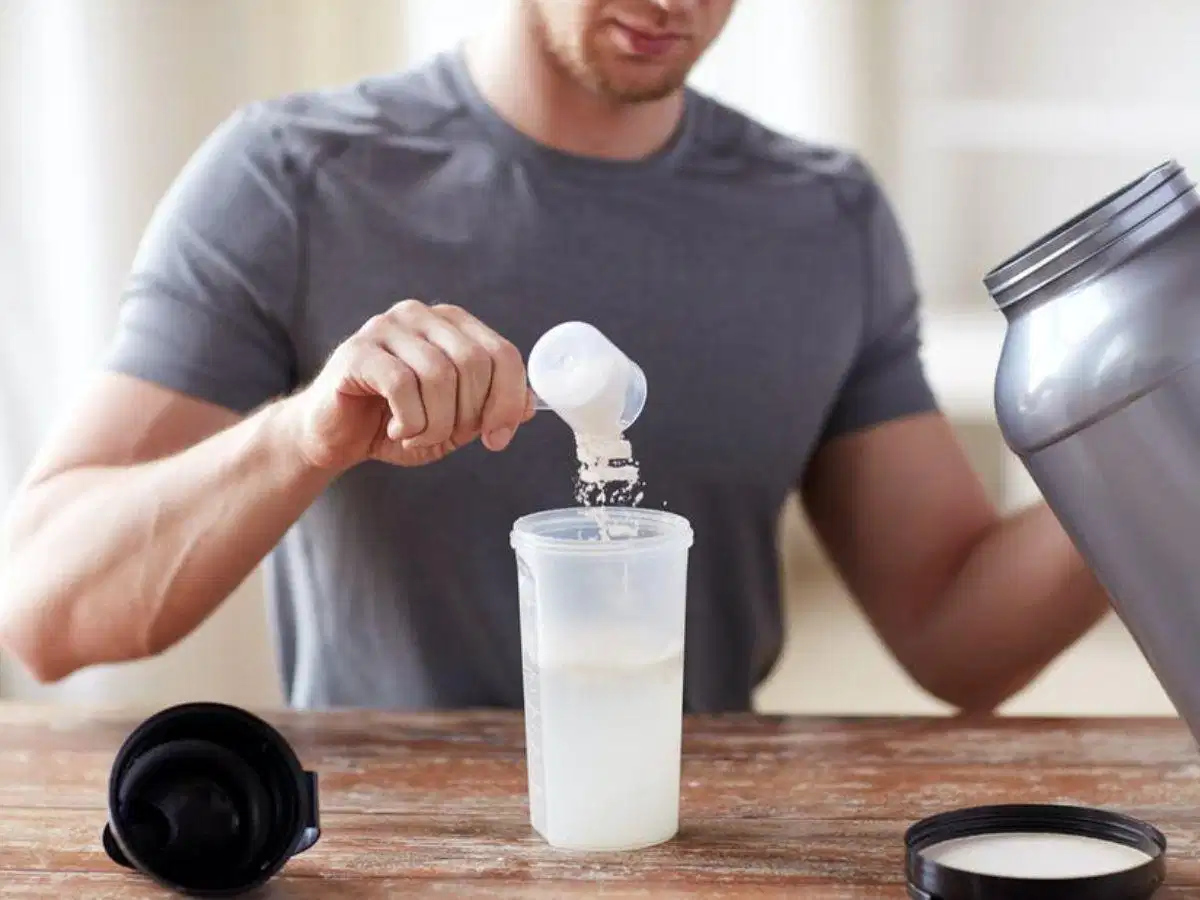 Whey protein pha cùng nước Whey protein pha cùng nước