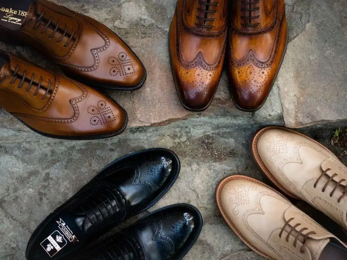 Giày tây nam wingtip Giày tây nam wingtip phù hợp cho phong cách smart casual và công sở thường nhật