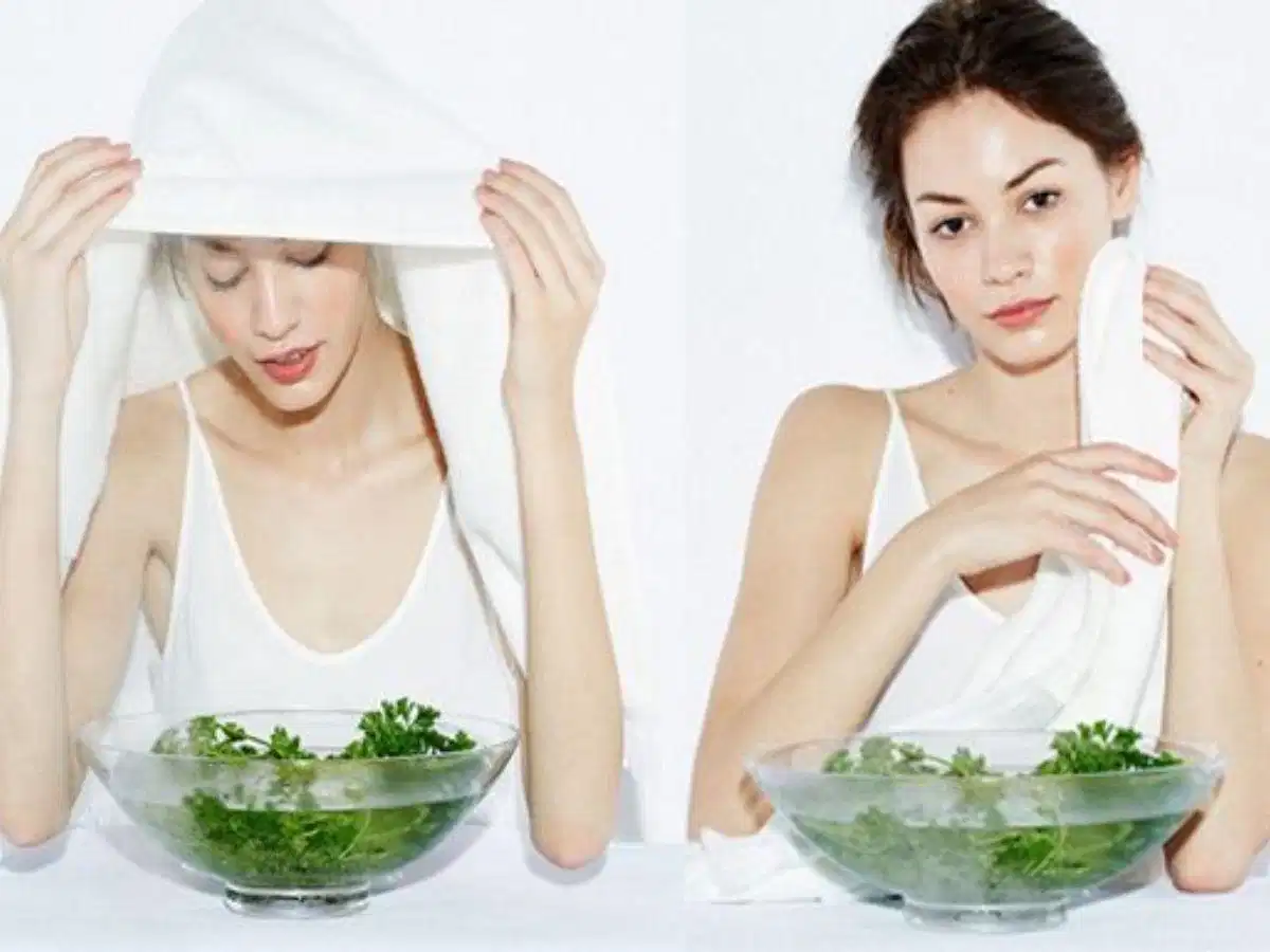 Xông mặt với lá ngải cứu