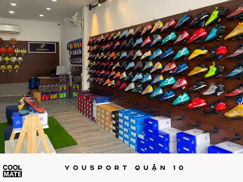 Cửa hàng YouSport cung cấp giày thể thao và bóng rổ Quận 10